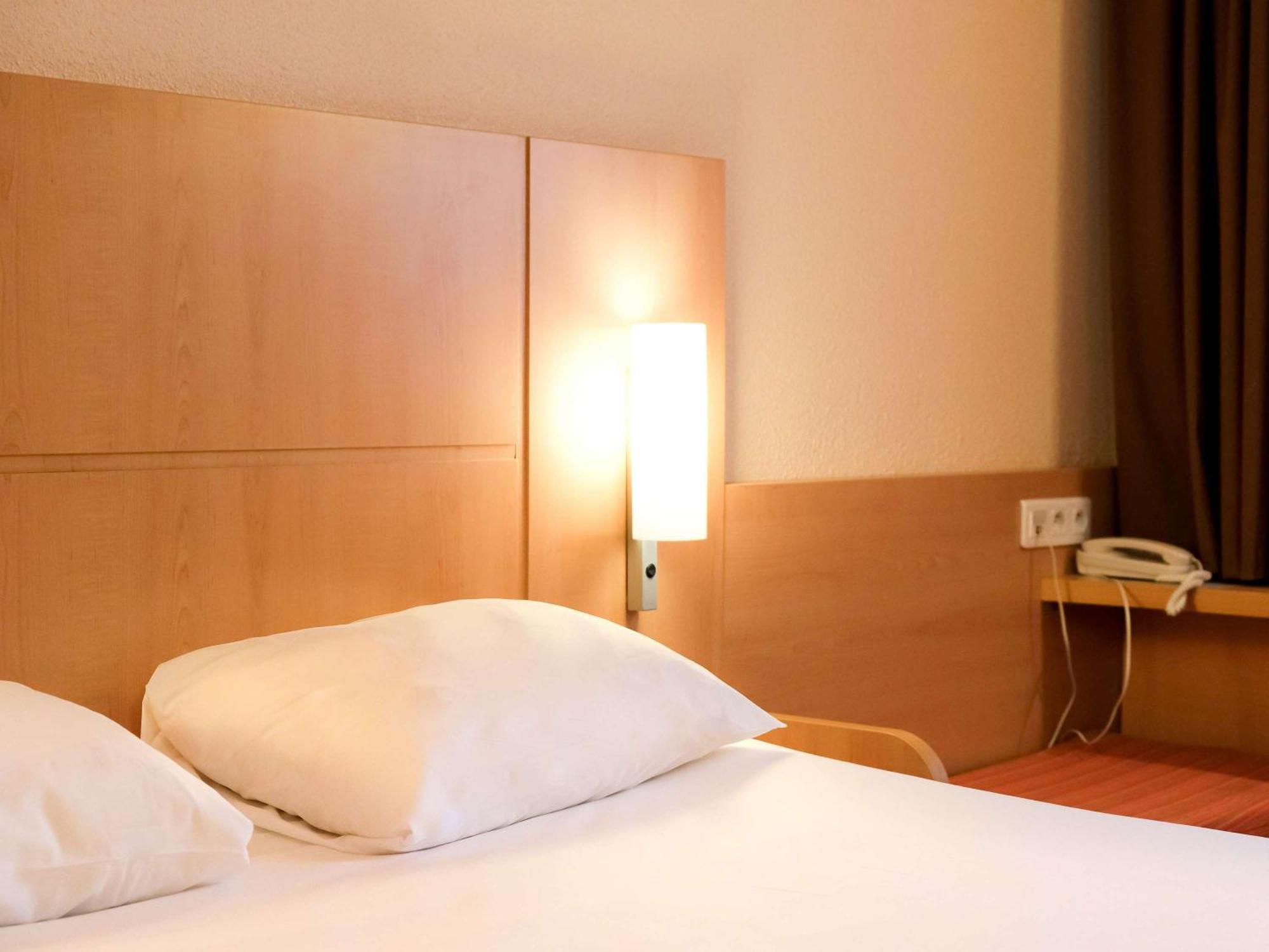 Ibis Toulouse Aeroport Hotel Blagnac Exterior foto